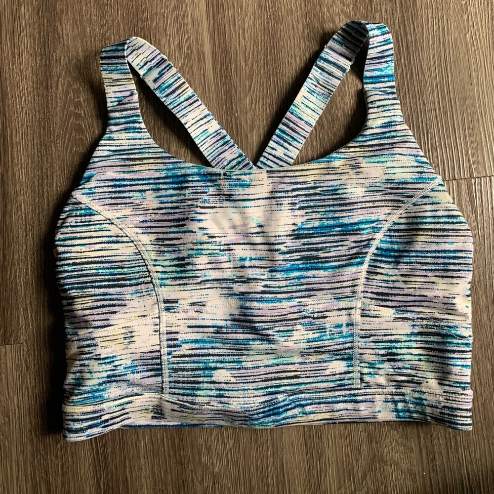 Lululemon cropped sports bra